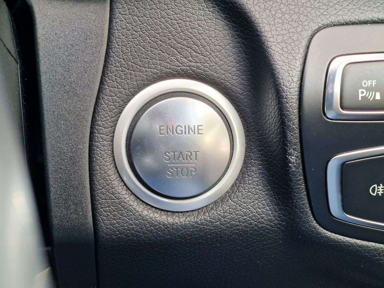 2017 MERCEDES-BENZ C-CLASS 2017 MERCEDES-BENZ C-CLASS