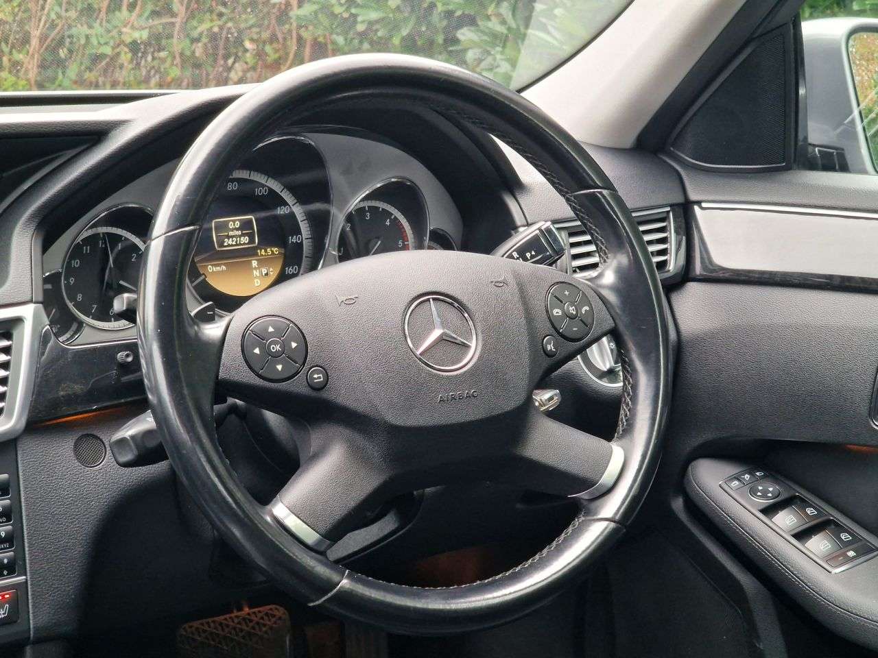 2012 MERCEDES-BENZ E-CLASS 2012 MERCEDES-BENZ E-CLASS