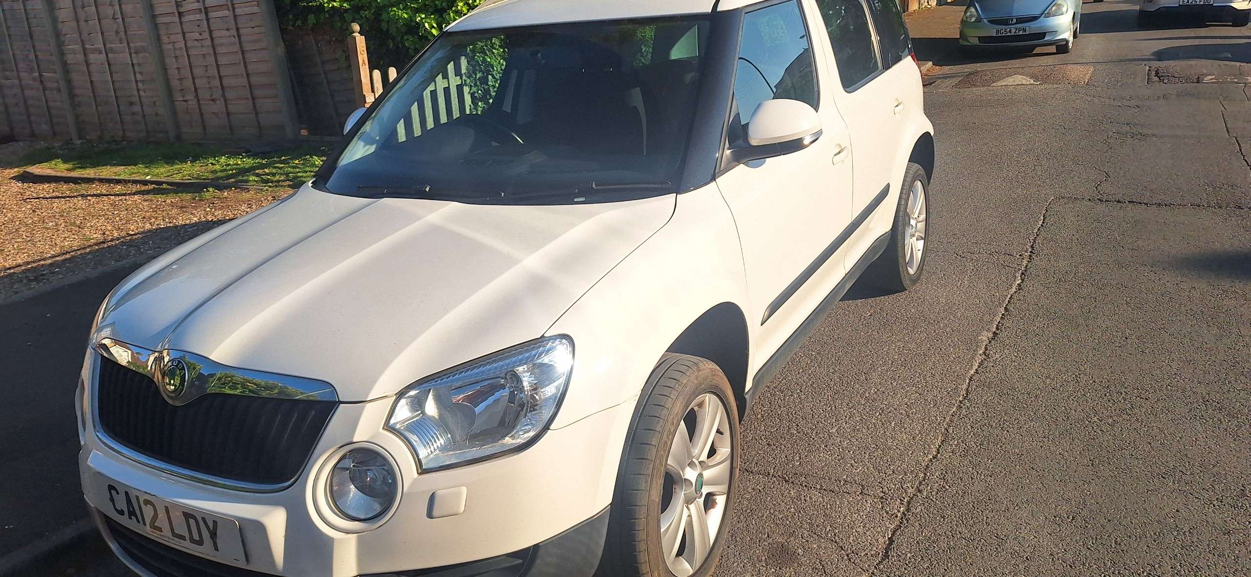 2012 SKODA YETI 2012 SKODA YETI