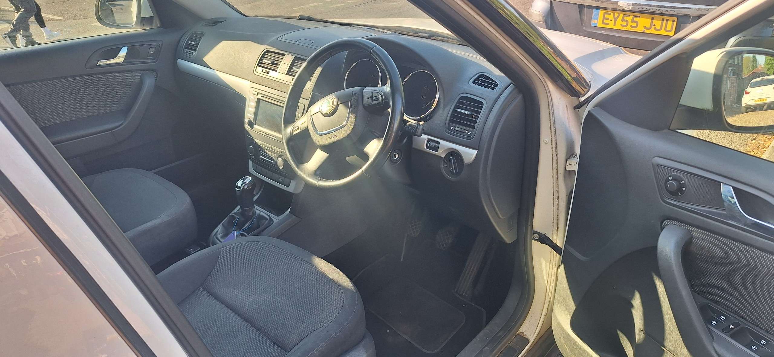 2012 SKODA YETI 2012 SKODA YETI