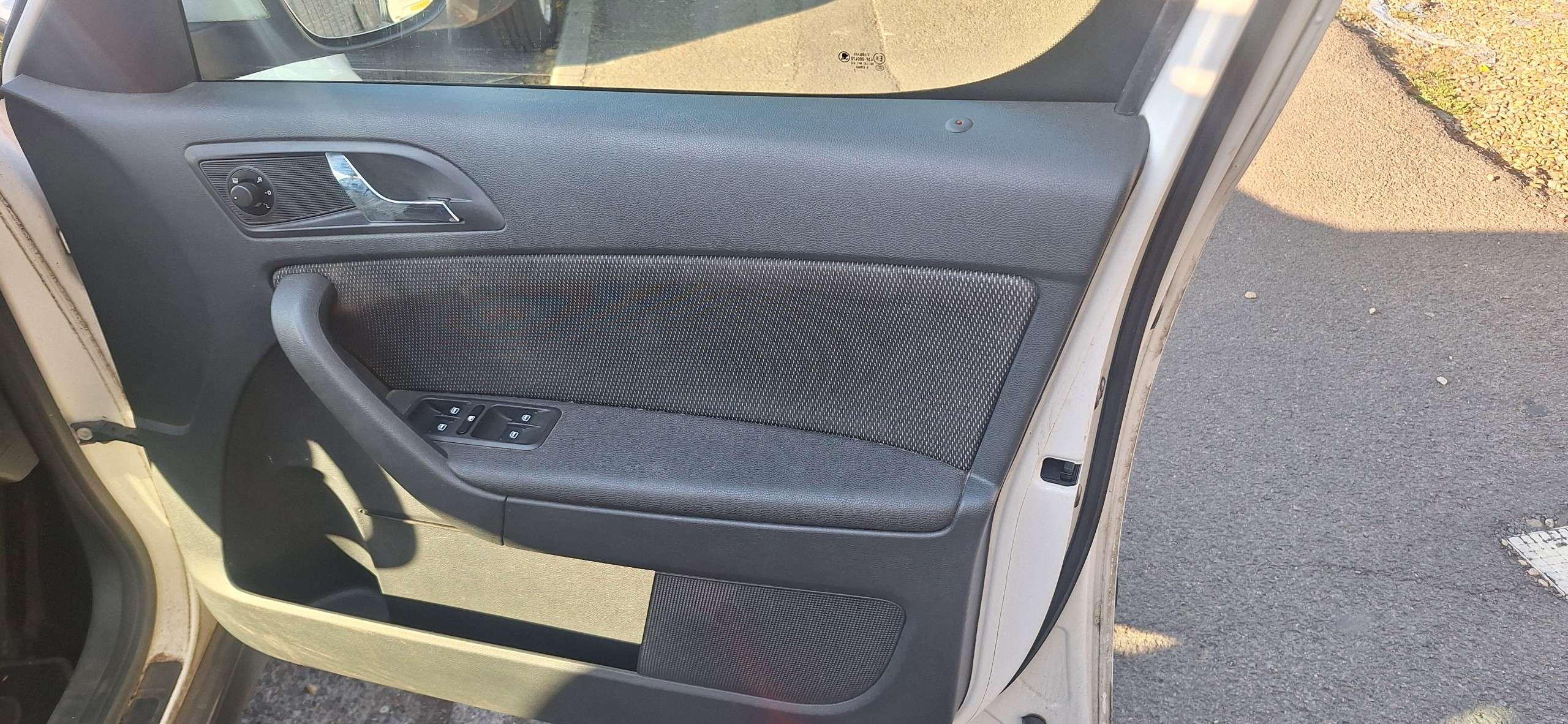 2012 SKODA YETI 2012 SKODA YETI