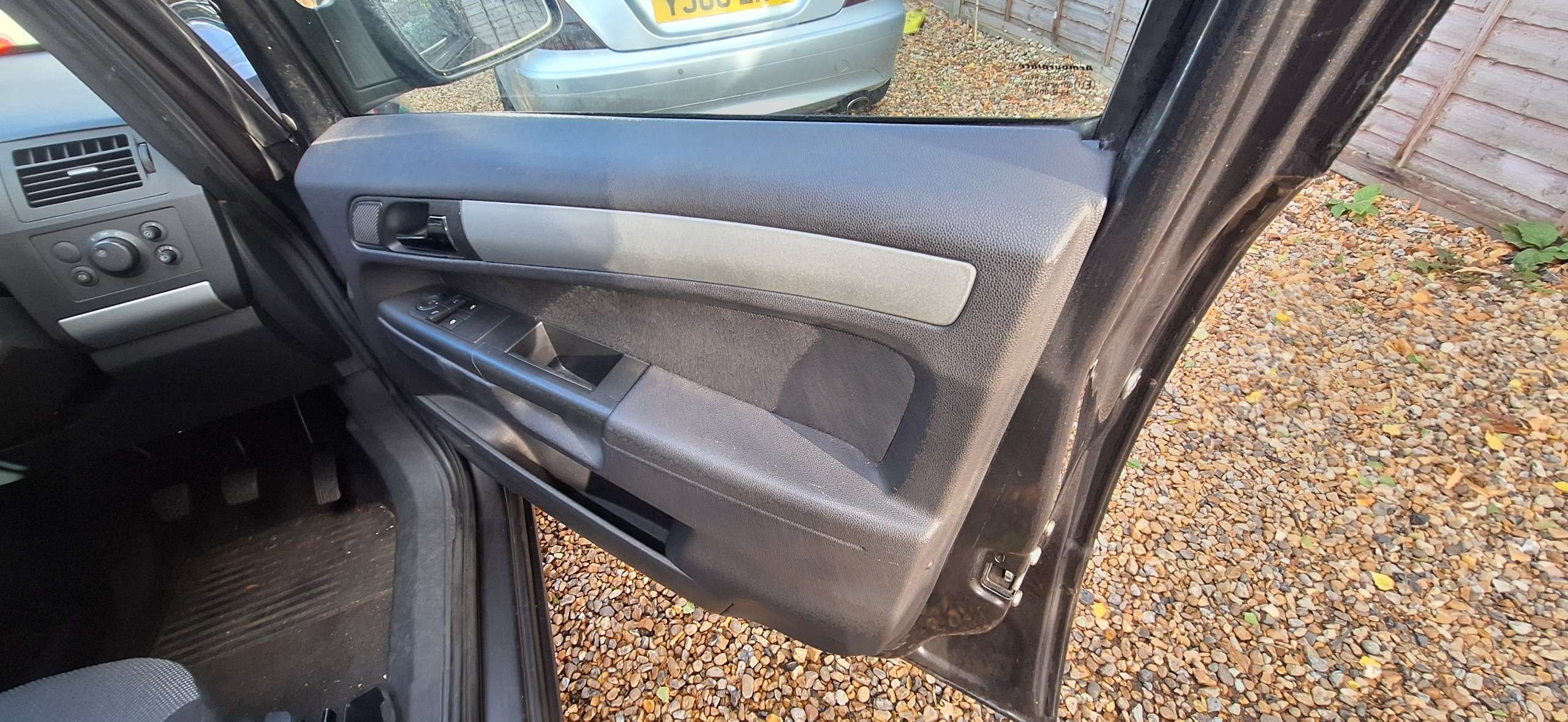 2011 VAUXHALL ZAFIRA 2011 VAUXHALL ZAFIRA