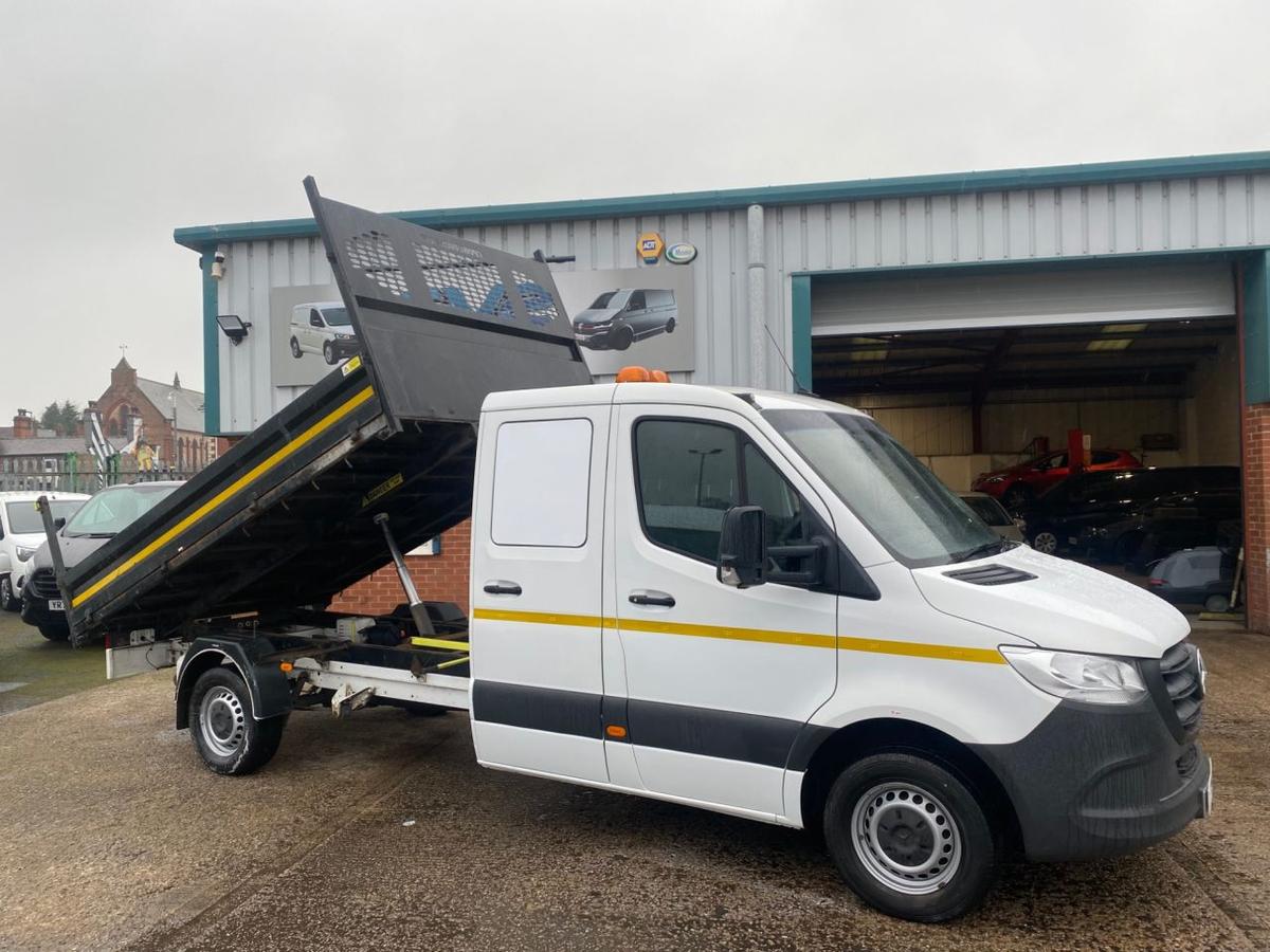 Check out this Mercedes-benz Sprinter 2021 Diesel Manual