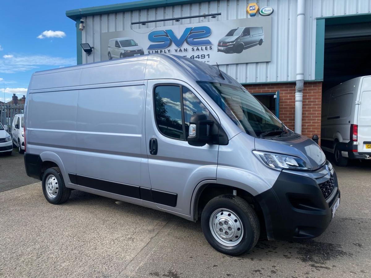 Check out this Citroen Relay 2022 Diesel Manual