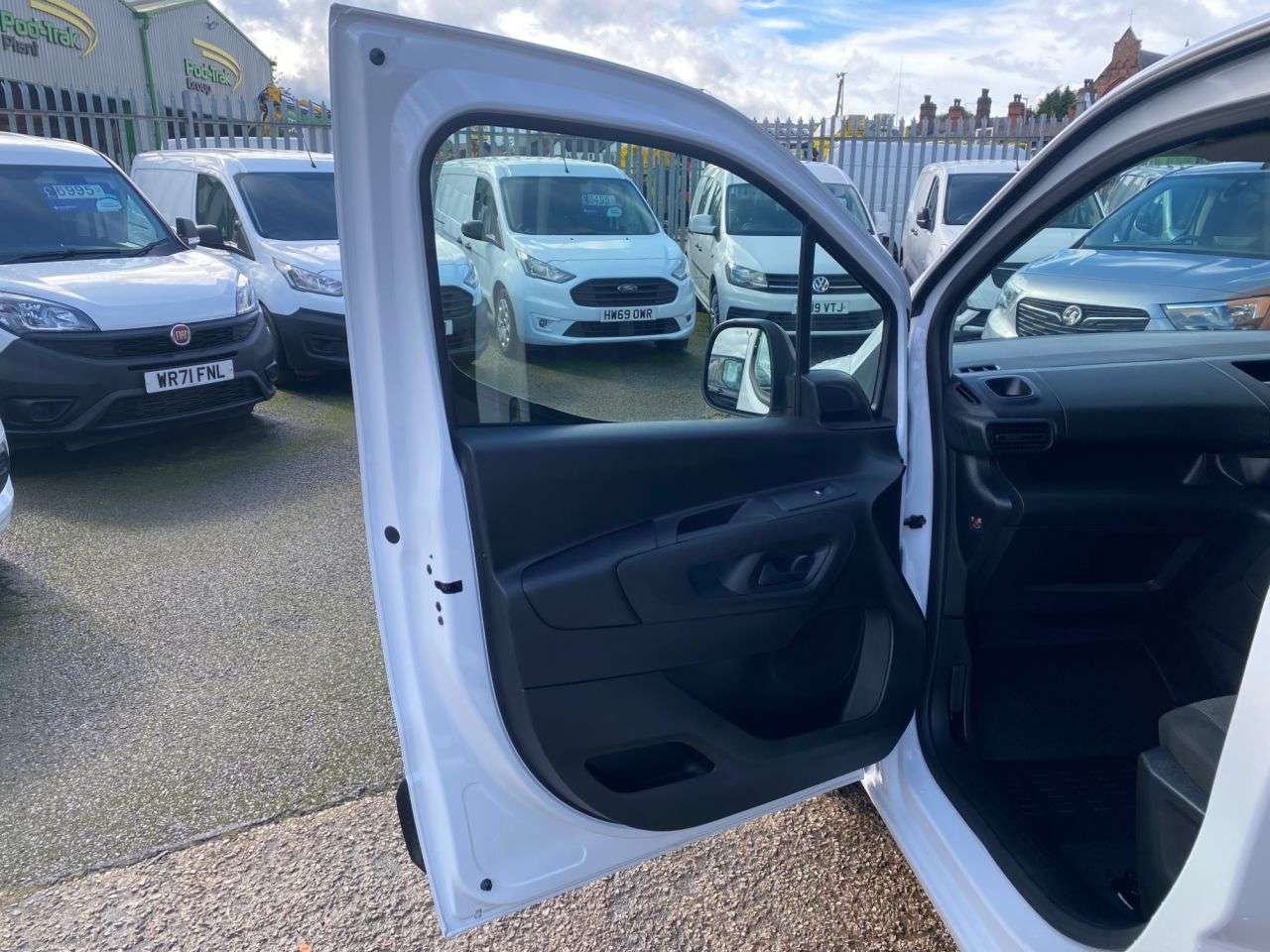 2024 VAUXHALL COMBO 2024 VAUXHALL COMBO