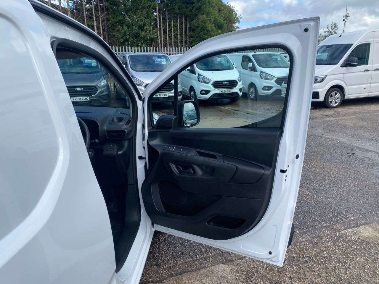 2024 VAUXHALL COMBO 2024 VAUXHALL COMBO