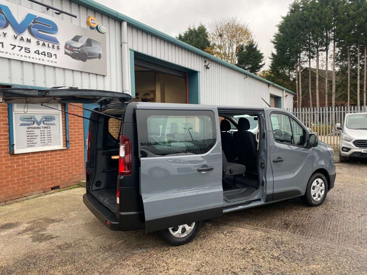 2022 RENAULT TRAFIC 2022 RENAULT TRAFIC