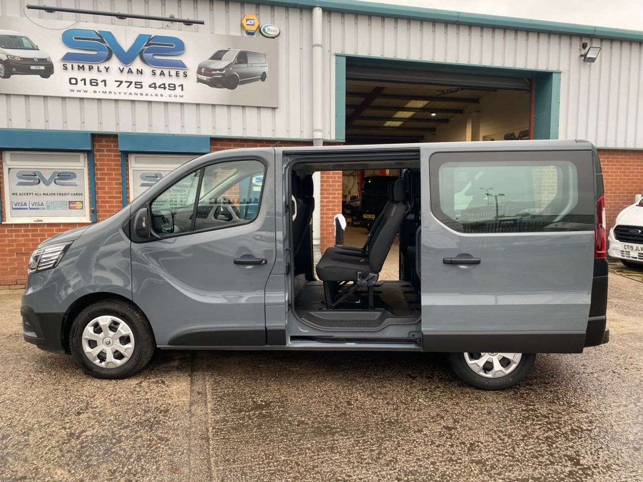 2022 RENAULT TRAFIC 2022 RENAULT TRAFIC