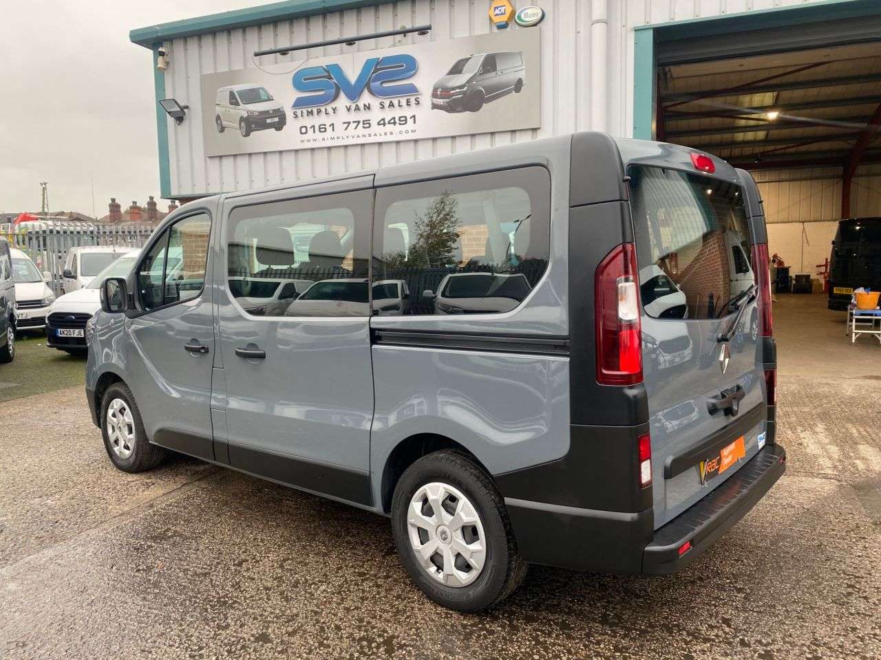 2022 RENAULT TRAFIC 2022 RENAULT TRAFIC