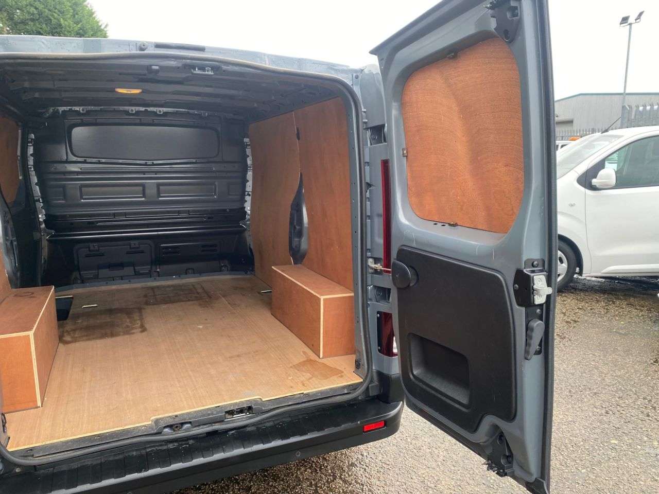 2022 RENAULT TRAFIC 2022 RENAULT TRAFIC