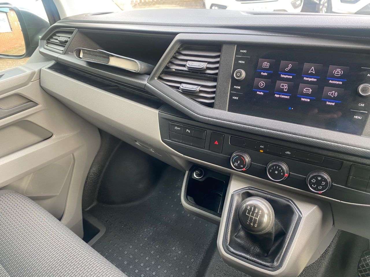 2021 VOLKSWAGEN TRANSPORTER 2021 VOLKSWAGEN TRANSPORTER