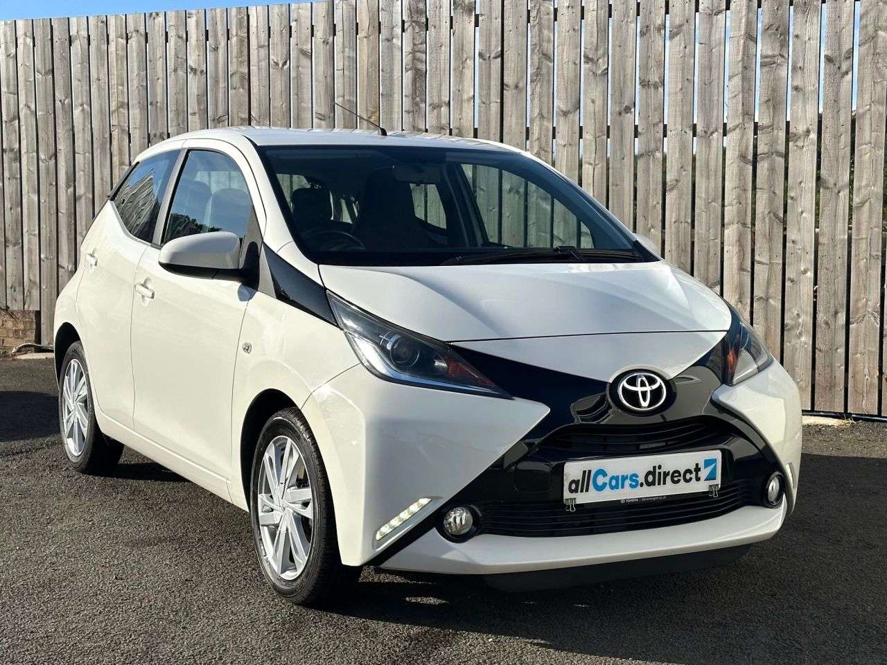 2017 TOYOTA AYGO 2017 TOYOTA AYGO