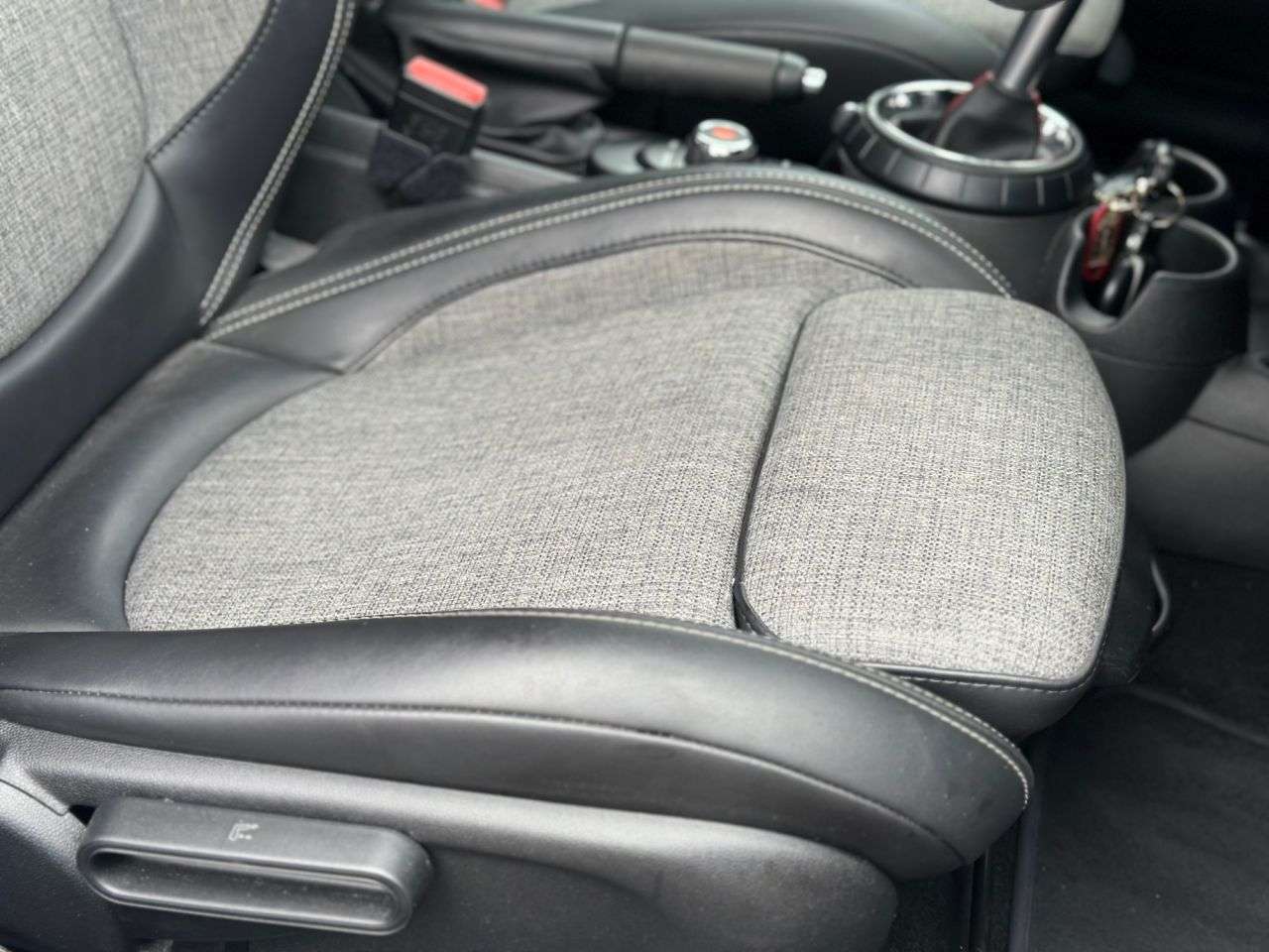 2017 MINI HATCH 2017 MINI HATCH