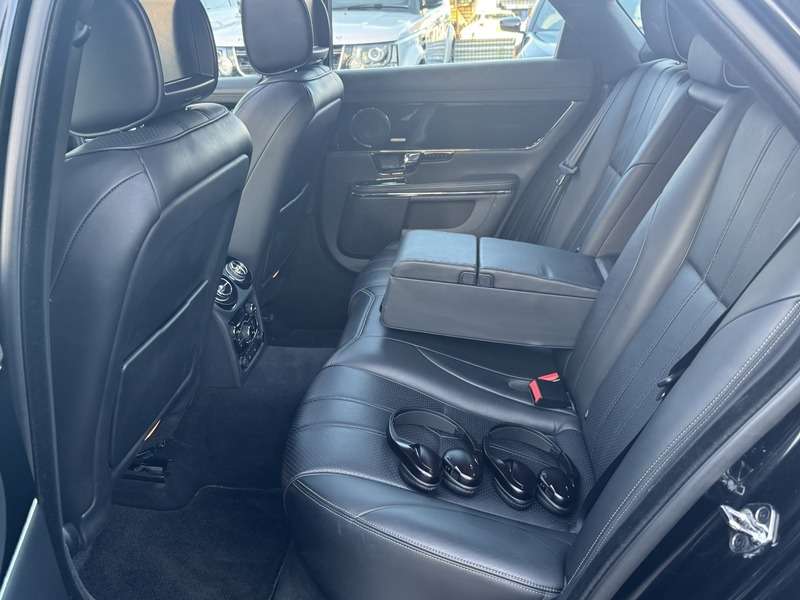 2010 JAGUAR XJ 2010 JAGUAR XJ