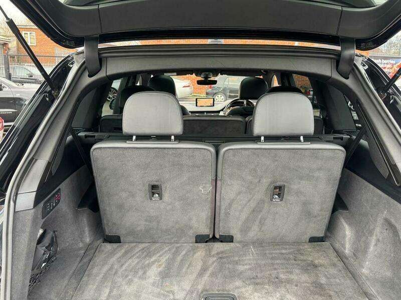 2017 AUDI Q7 2017 AUDI Q7