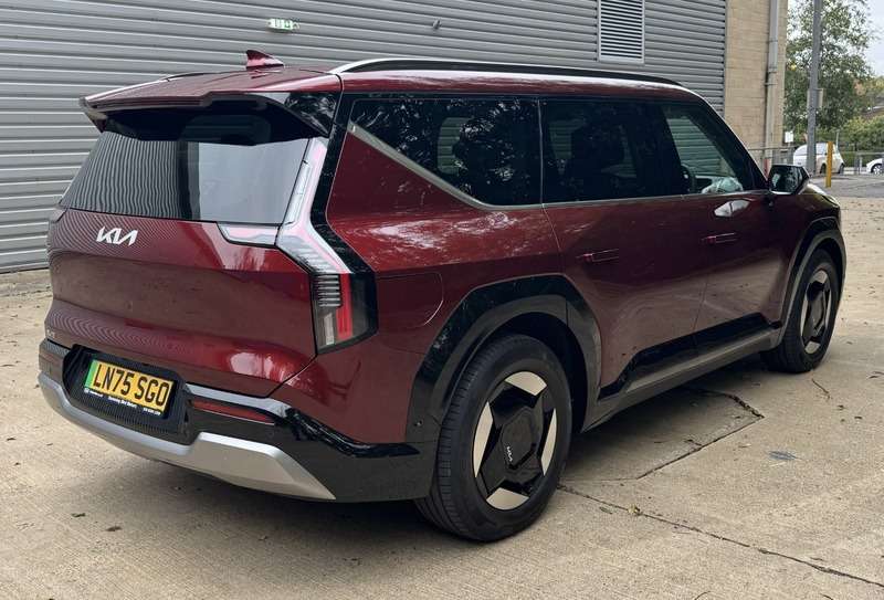 2025 KIA EV9 2025 KIA EV9