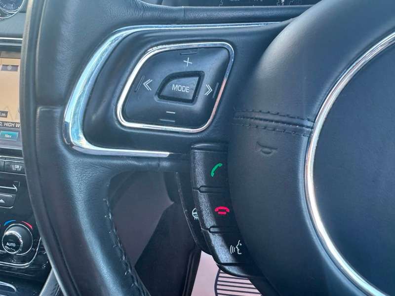 2010 JAGUAR XJ 2010 JAGUAR XJ