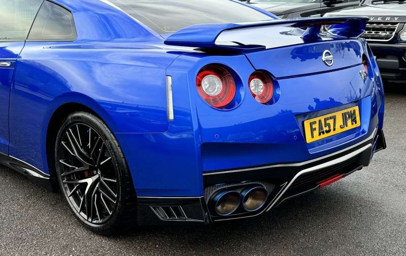 2021 NISSAN GT-R 2021 NISSAN GT-R