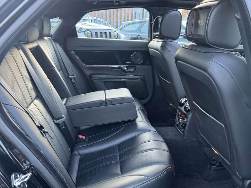 2010 JAGUAR XJ 2010 JAGUAR XJ