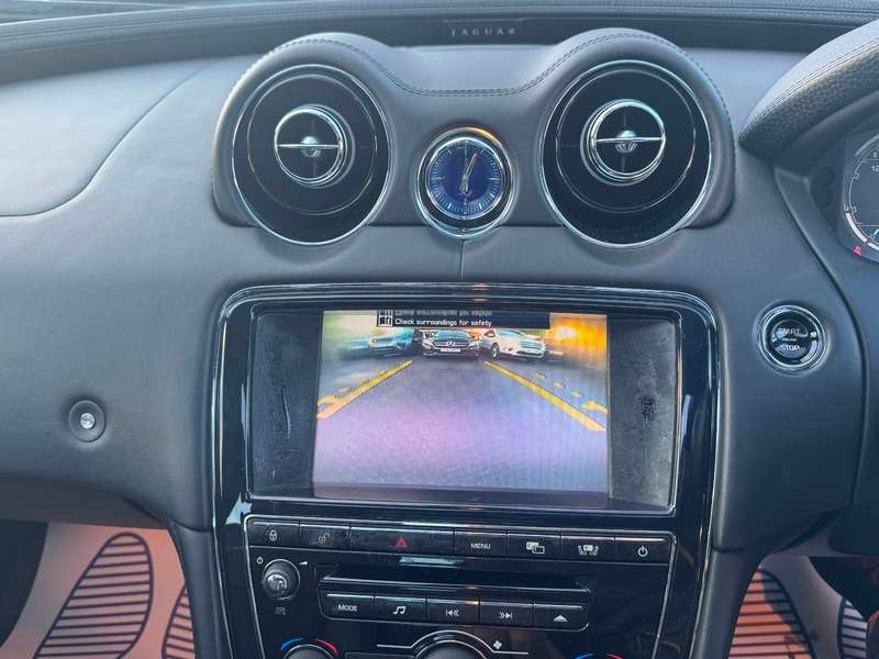 2010 JAGUAR XJ 2010 JAGUAR XJ