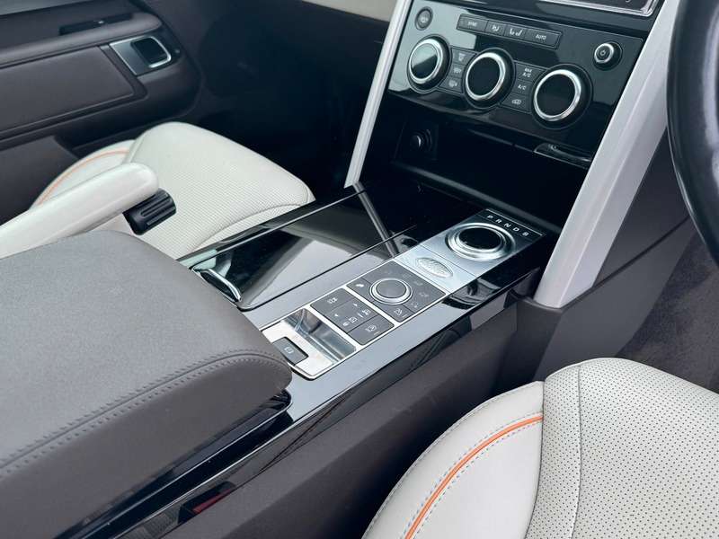 2019 LAND ROVER DISCOVERY 2019 LAND ROVER DISCOVERY