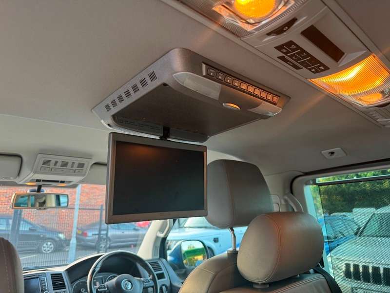 2015 VOLKSWAGEN CARAVELLE 2015 VOLKSWAGEN CARAVELLE