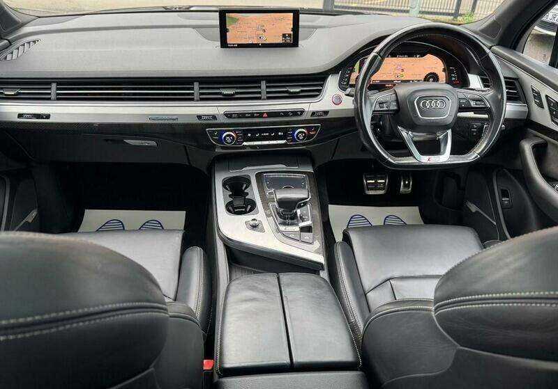 2017 AUDI Q7 2017 AUDI Q7