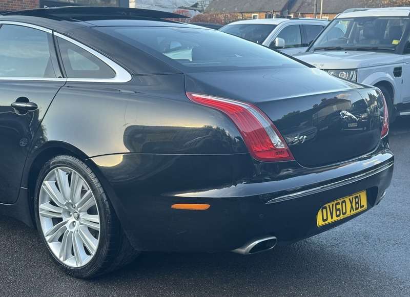 2010 JAGUAR XJ 2010 JAGUAR XJ