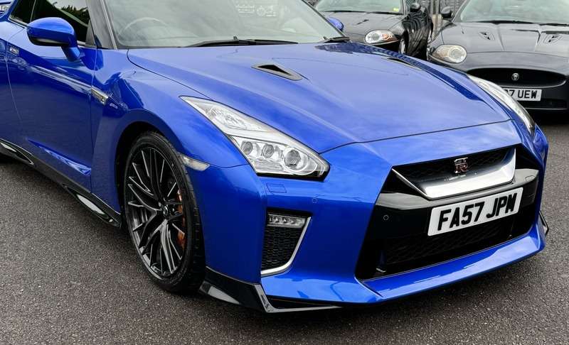 2021 NISSAN GT-R 2021 NISSAN GT-R