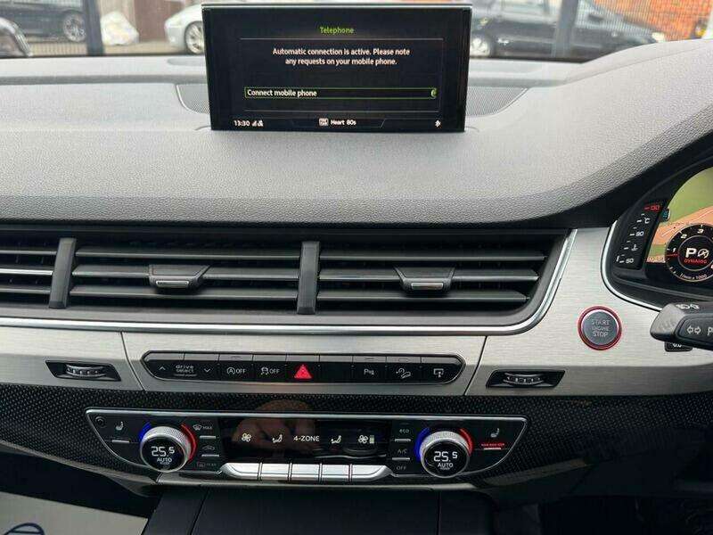 2017 AUDI Q7 2017 AUDI Q7