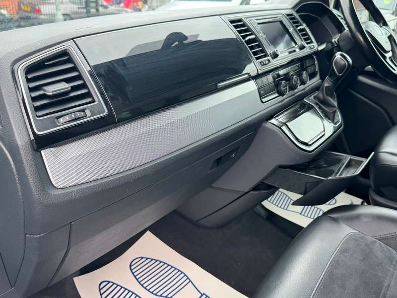 2018 VOLKSWAGEN CARAVELLE 2018 VOLKSWAGEN CARAVELLE