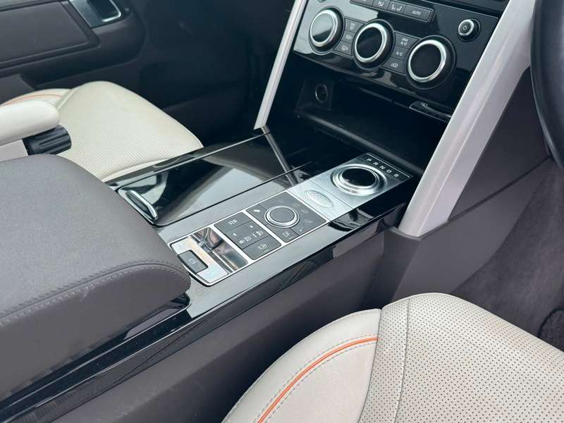 2019 LAND ROVER DISCOVERY 2019 LAND ROVER DISCOVERY