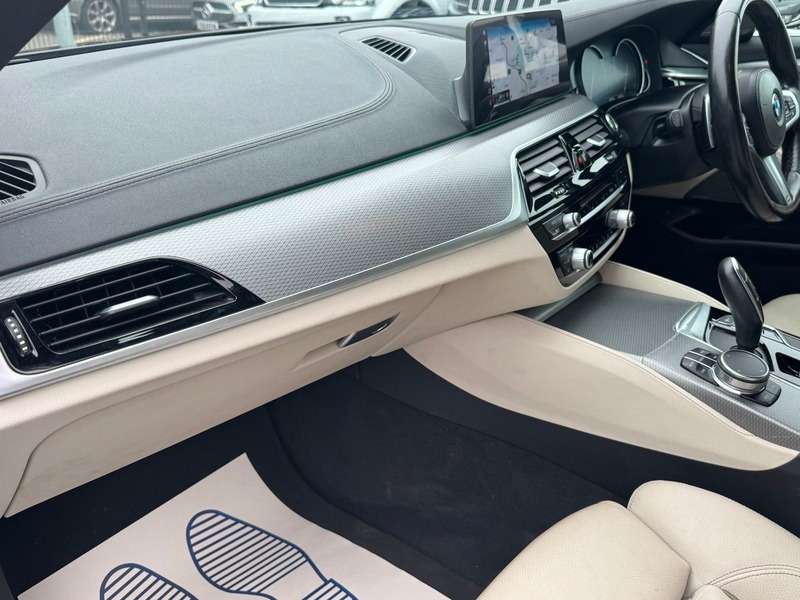 2017 BMW 5 SERIES 2017 BMW 5 SERIES