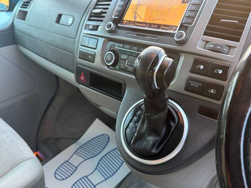 2015 VOLKSWAGEN CARAVELLE 2015 VOLKSWAGEN CARAVELLE