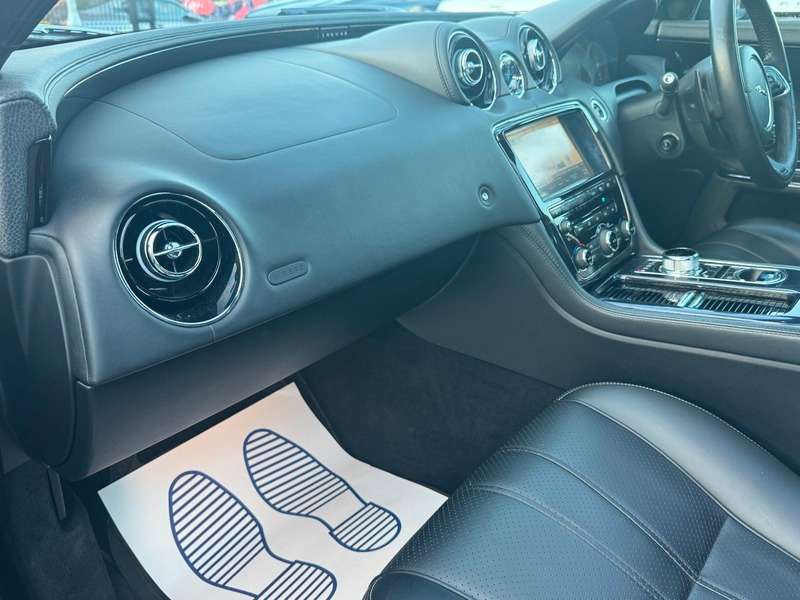 2010 JAGUAR XJ 2010 JAGUAR XJ