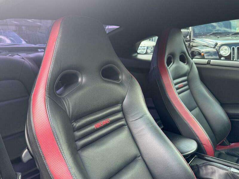 2011 NISSAN GT-R 2011 NISSAN GT-R