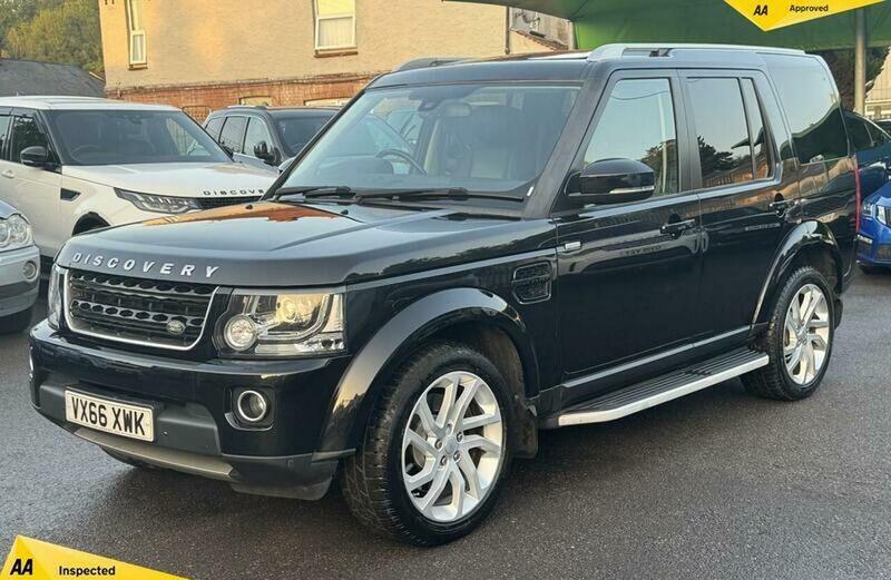 Check out this Land Rover Discovery 2016 Diesel Automatic