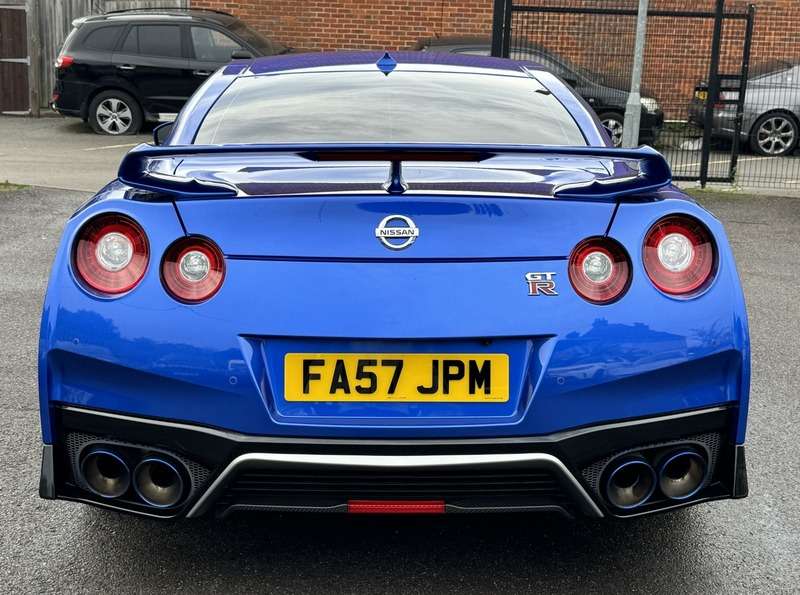 2021 NISSAN GT-R 2021 NISSAN GT-R