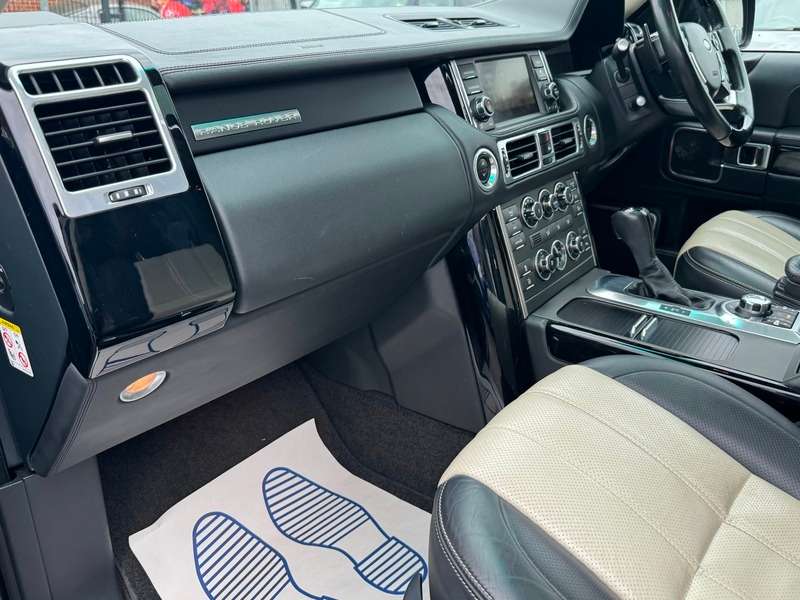 2011 LAND ROVER RANGE ROVER 2011 LAND ROVER RANGE ROVER