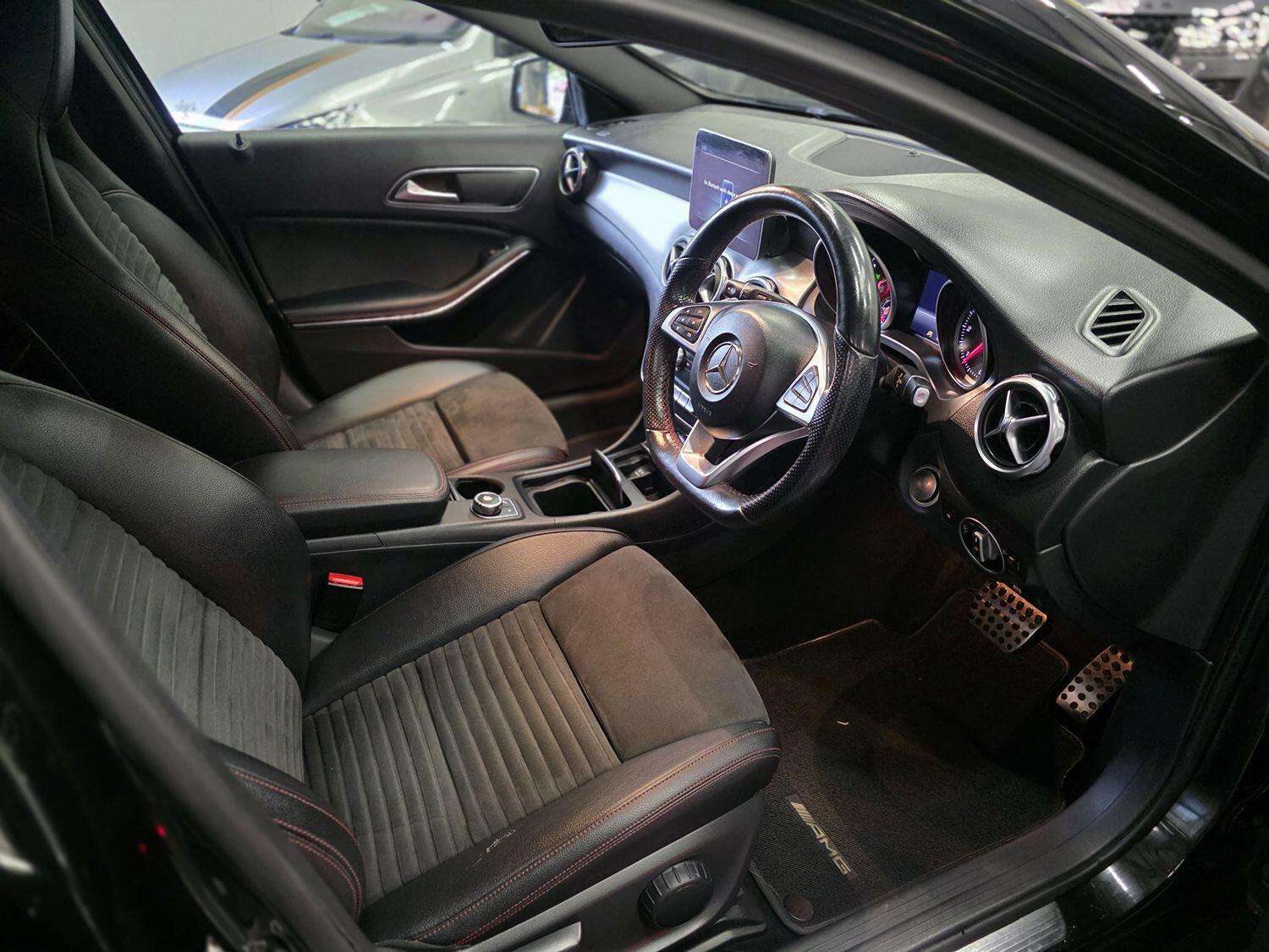 2017 MERCEDES-BENZ GLA CLASS 2017 MERCEDES-BENZ GLA CLASS