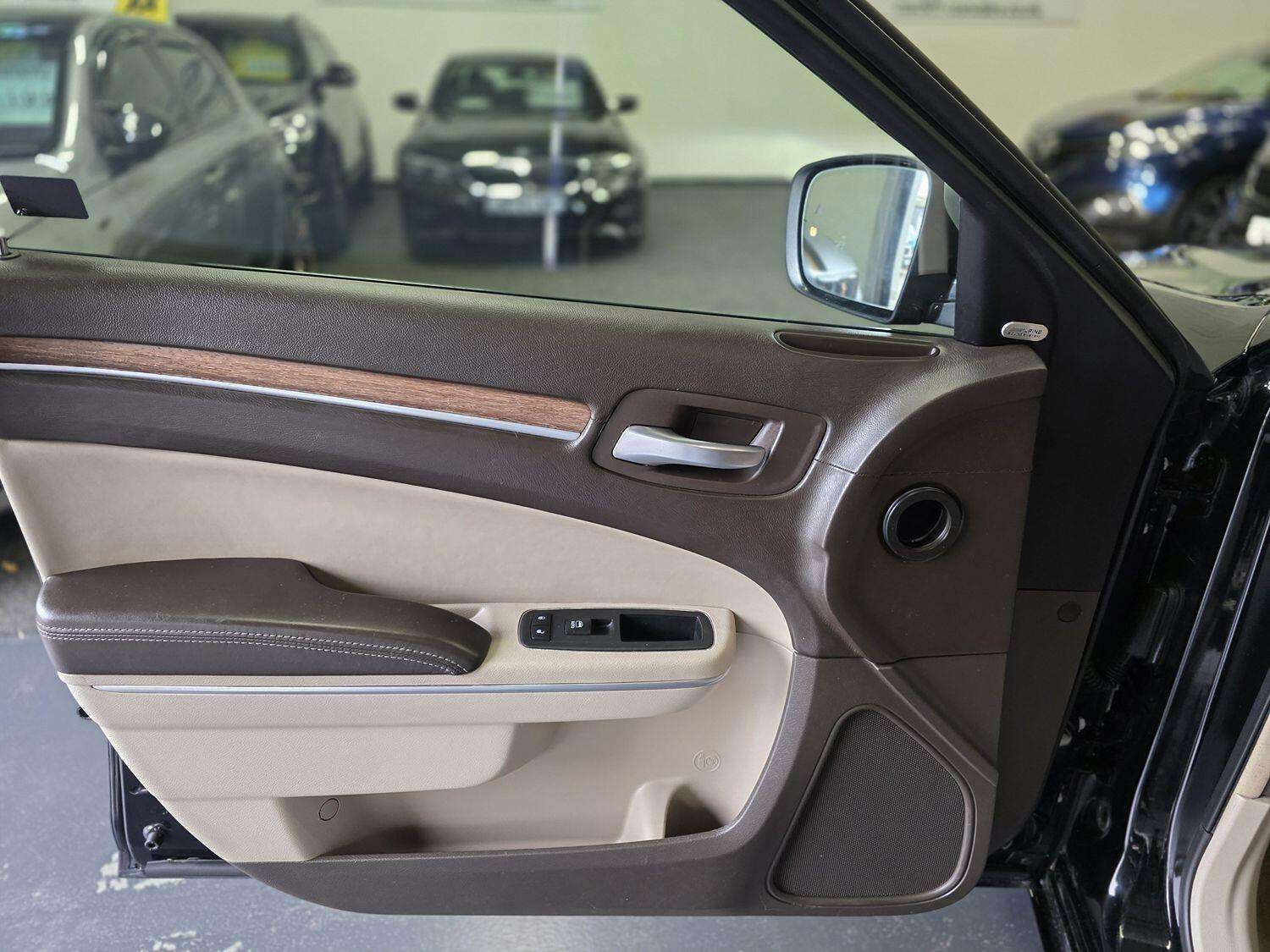 2012 CHRYSLER 300C 2012 CHRYSLER 300C