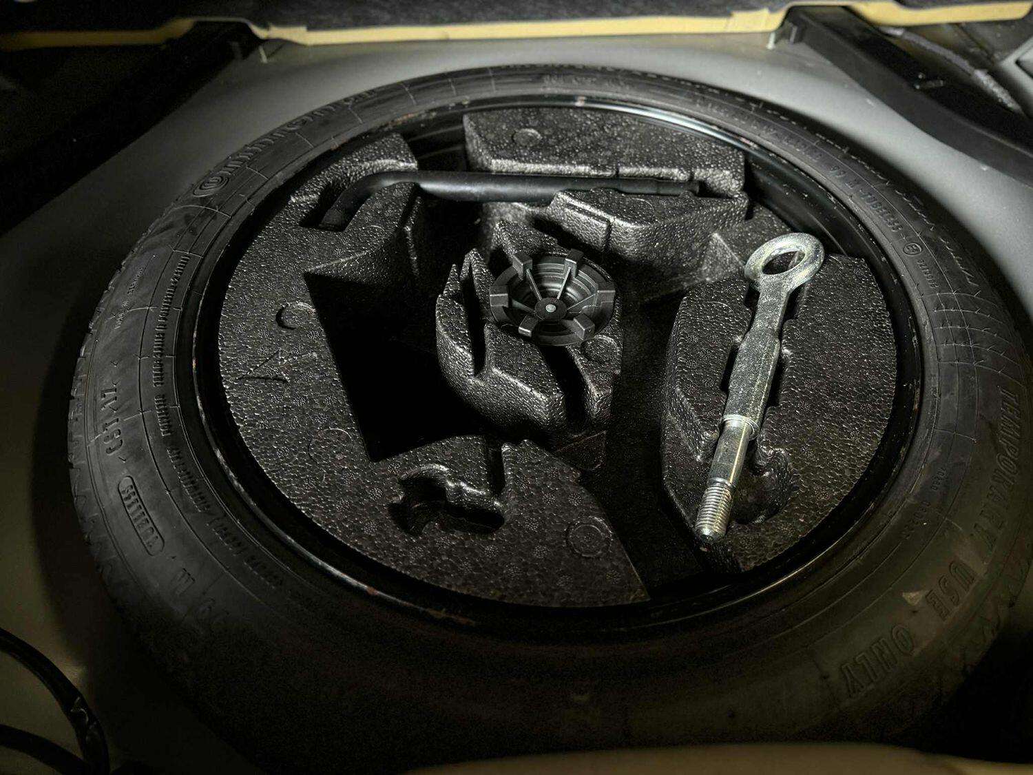 2011 VOLVO XC70 2011 VOLVO XC70