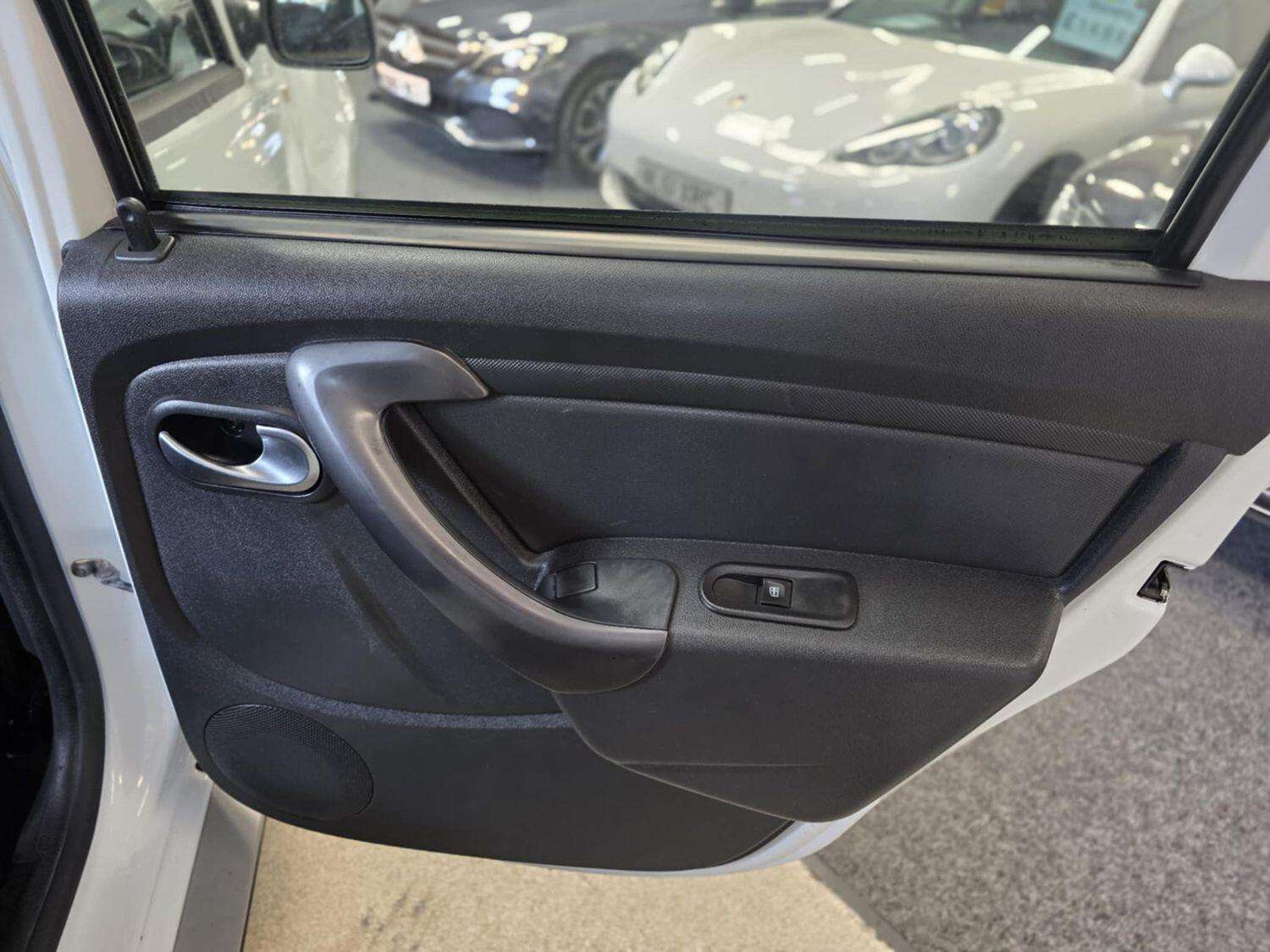 2017 DACIA DUSTER 2017 DACIA DUSTER