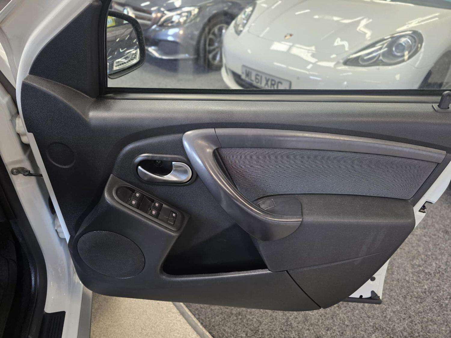 2017 DACIA DUSTER 2017 DACIA DUSTER