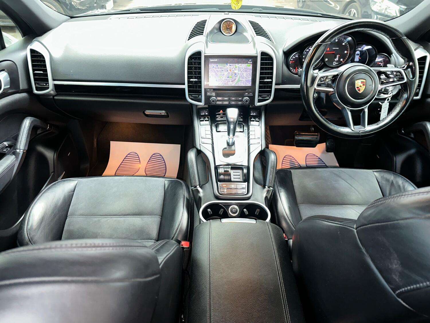 2016 PORSCHE CAYENNE 2016 PORSCHE CAYENNE