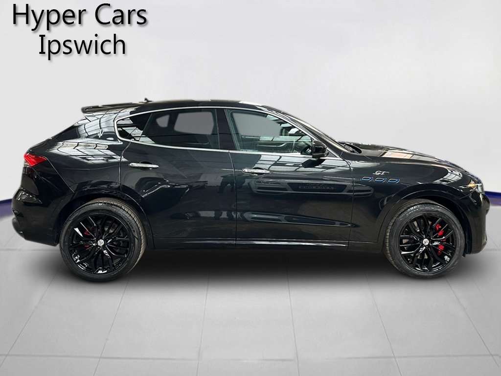 2021 MASERATI LEVANTE 2021 MASERATI LEVANTE