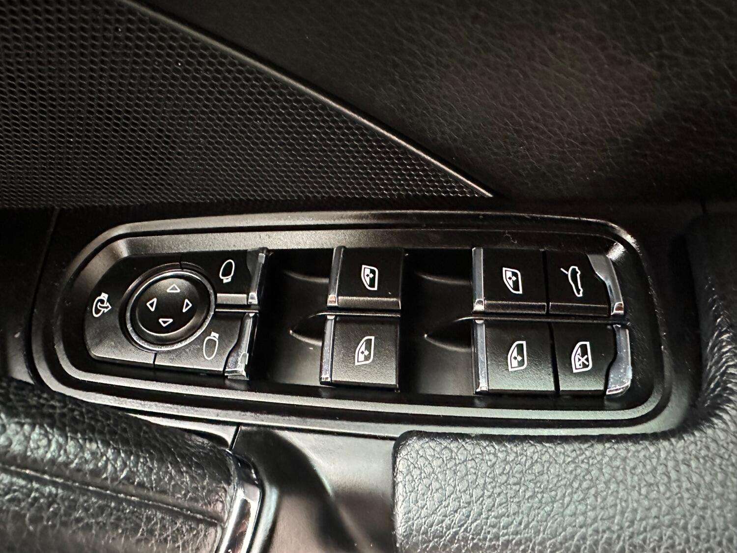 2016 PORSCHE CAYENNE 2016 PORSCHE CAYENNE