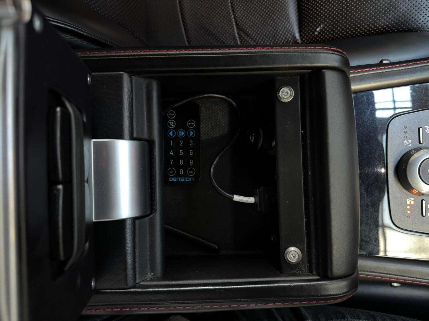 2013 ASTON MARTIN RAPIDE 2013 ASTON MARTIN RAPIDE