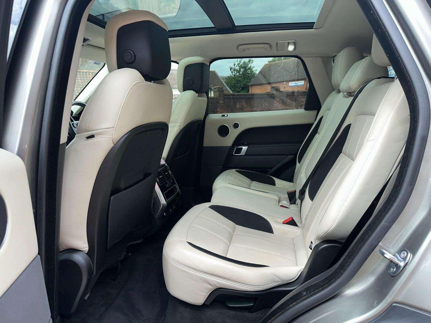 2018 LAND ROVER RANGE ROVER SPORT 2018 LAND ROVER RANGE ROVER SPORT