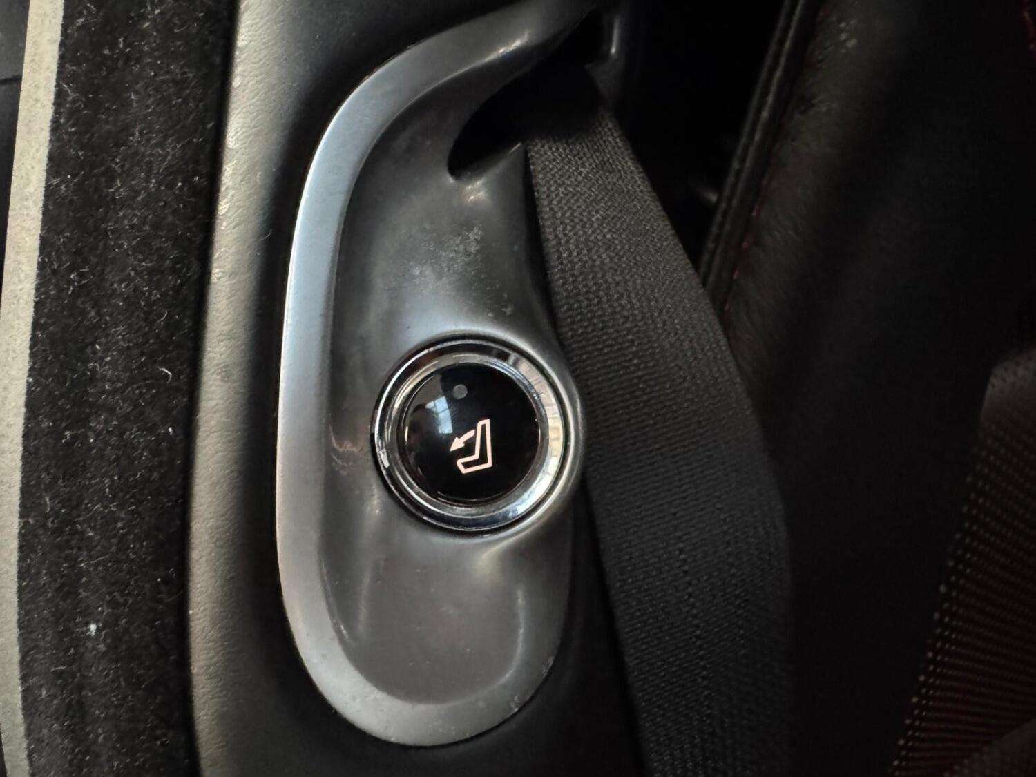 2013 ASTON MARTIN RAPIDE 2013 ASTON MARTIN RAPIDE